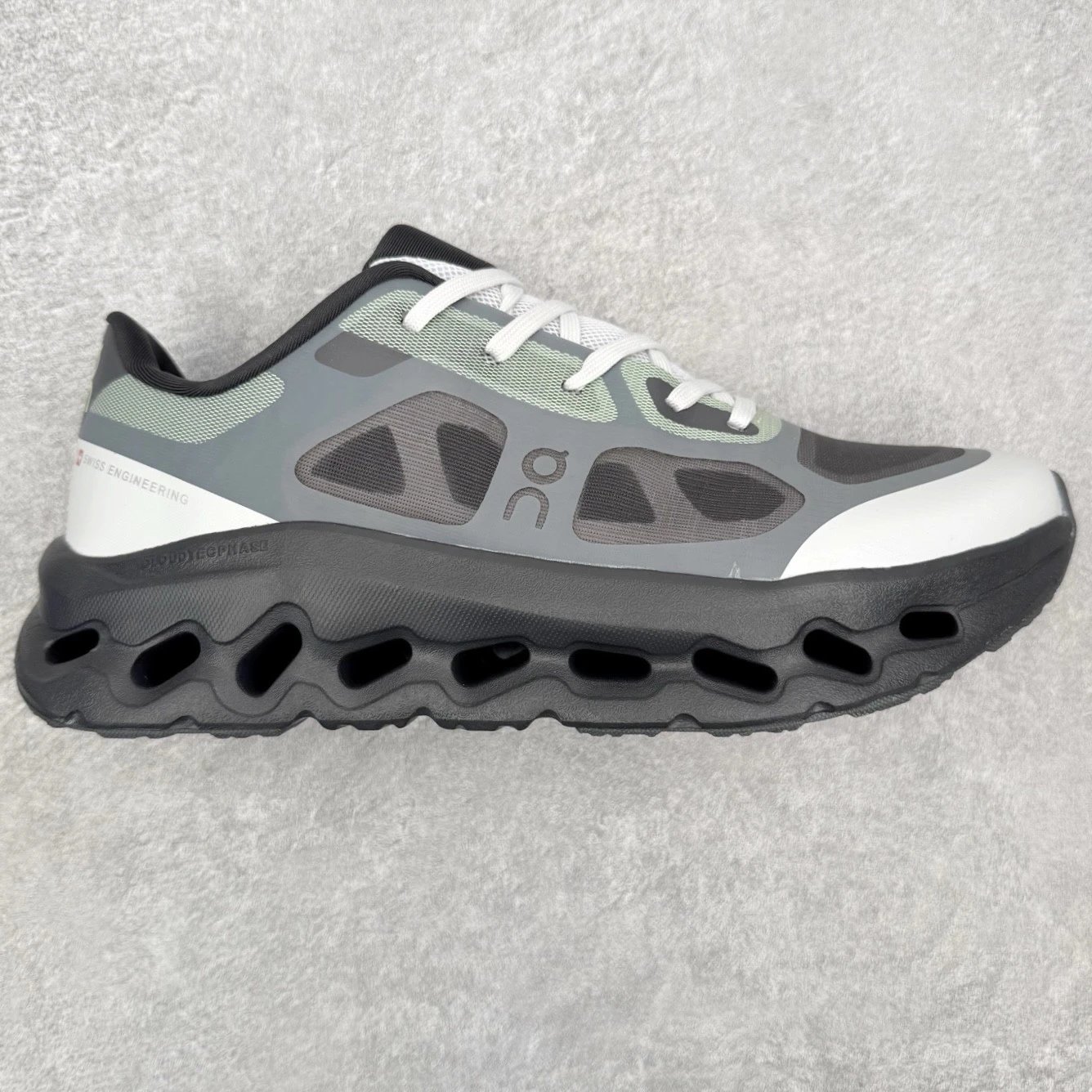 On Sneakers Cloudtilt Remix — Gray-green