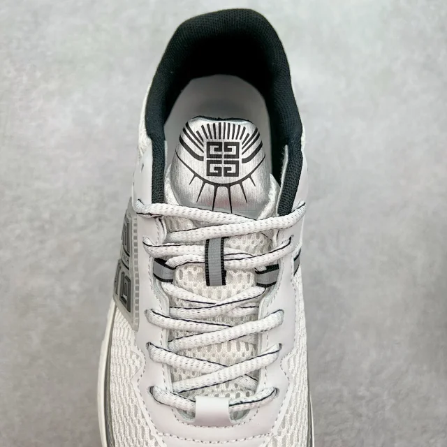 Givenchy Sneakers Low-Top Mesh with Chunky Sole product detail image 23