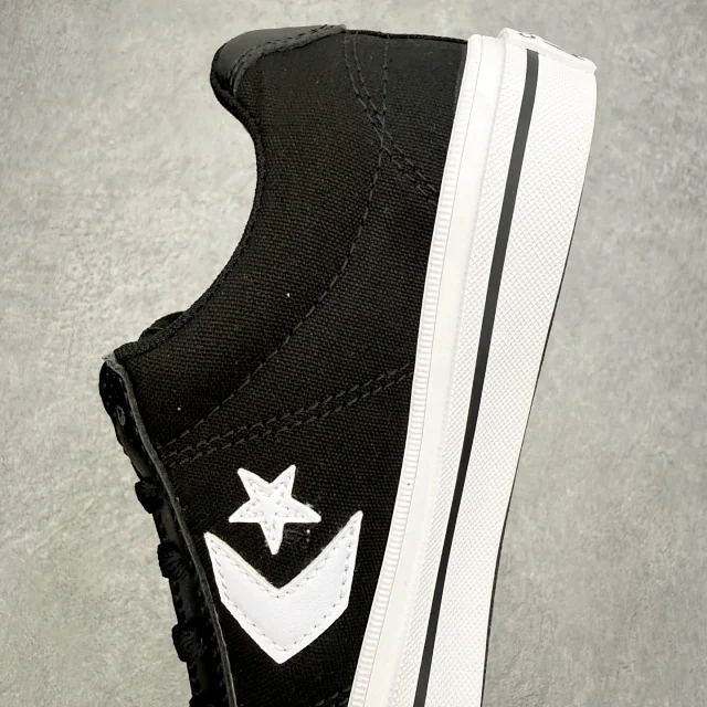 Converse Sneakers Low-Top Canvas Star-and-Chevron product detail image 25