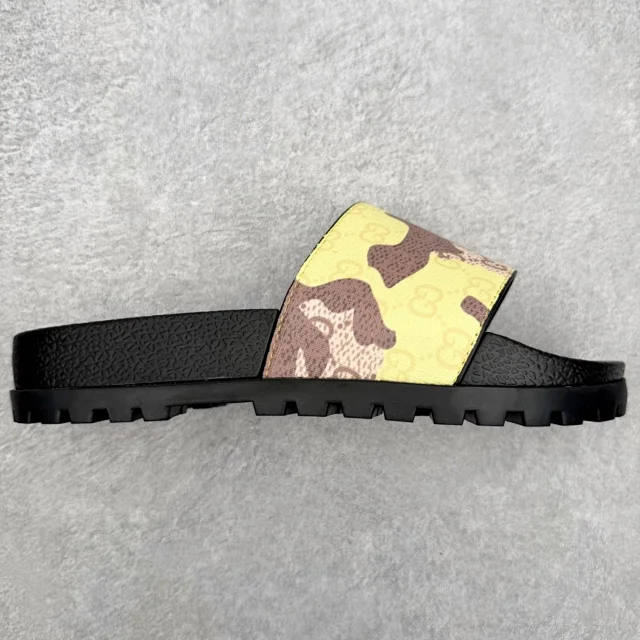 Gucci Slippers Logo-Pattern Lug-Sole Slide product detail image 1