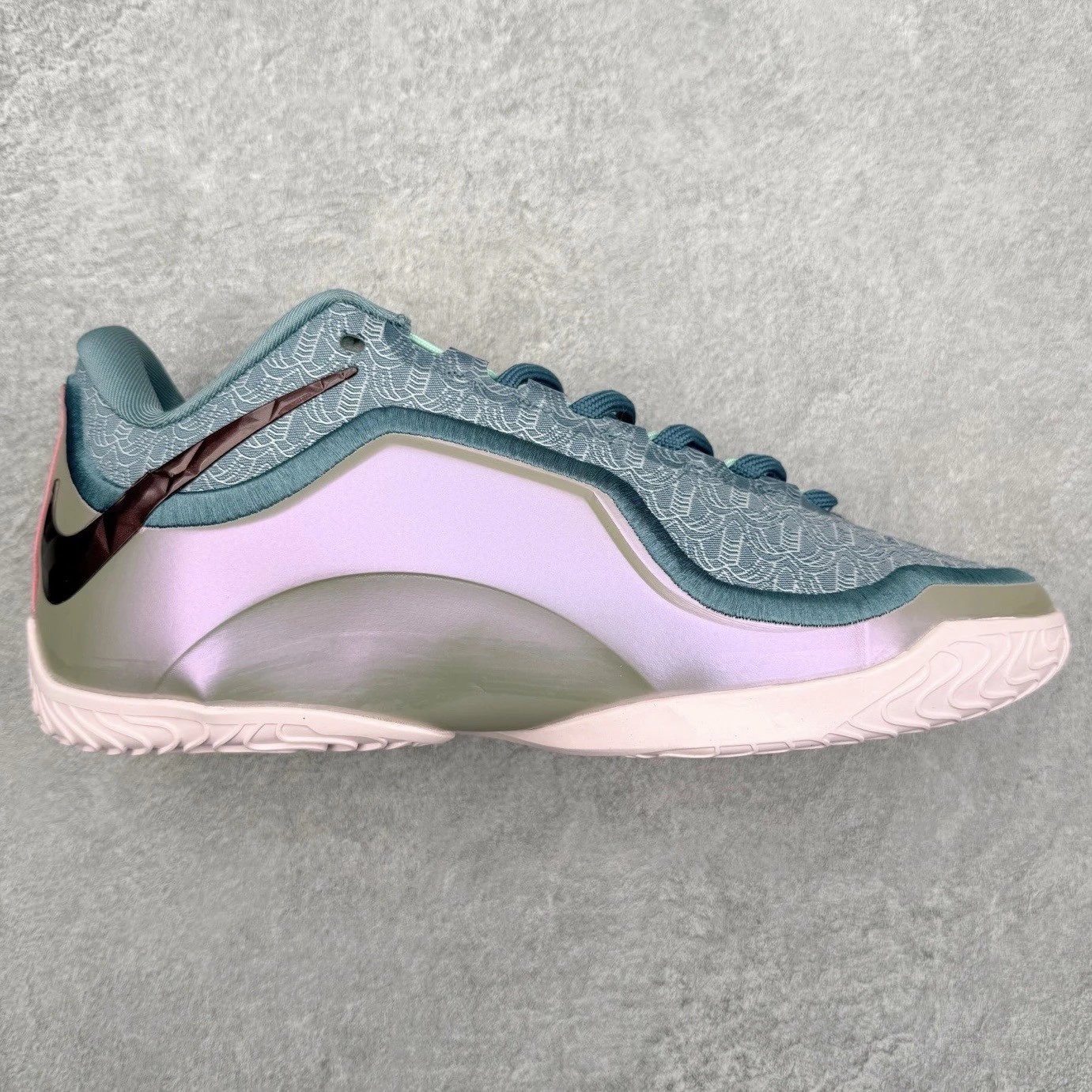 Nike Sneakers LeBron 23 Low-Top Basketball Shoes — Green purple