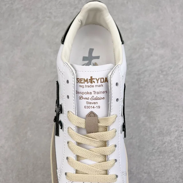 Premiata Sneakers Low-Top Lace-Up product detail image 14