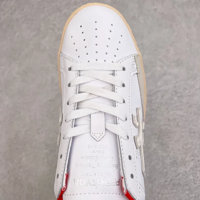 Premiata Sneakers Low-Top Lace-Up product detail image 4
