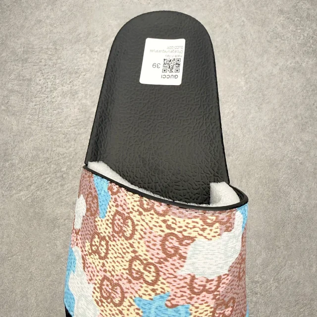 Gucci Slippers Logo-Pattern Lug-Sole Slide product detail image 50