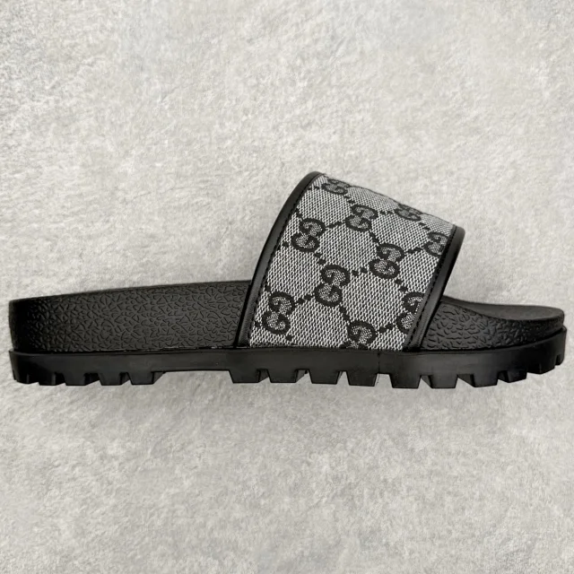 Gucci Slippers Logo-Pattern Lug-Sole Slide product detail image 37