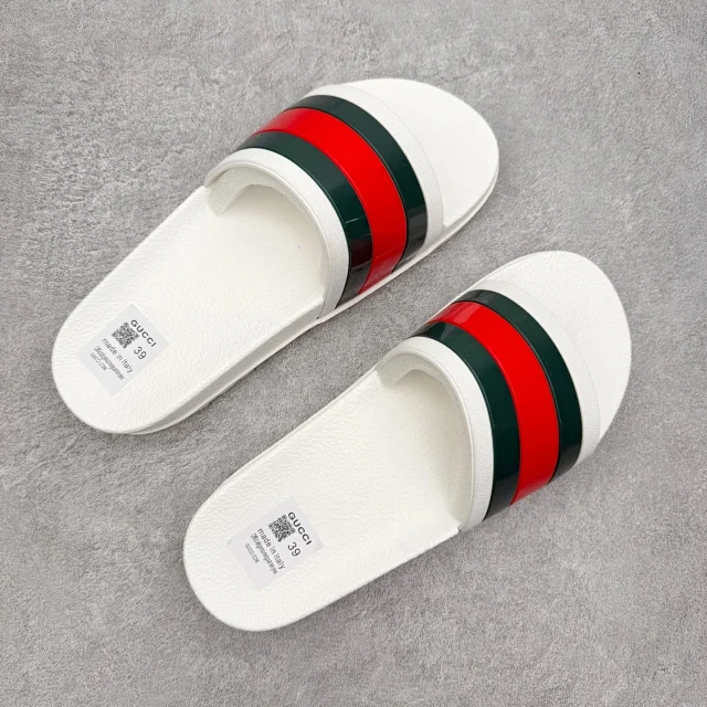 Gucci Slippers Logo-Pattern Lug-Sole Slide product detail image 21