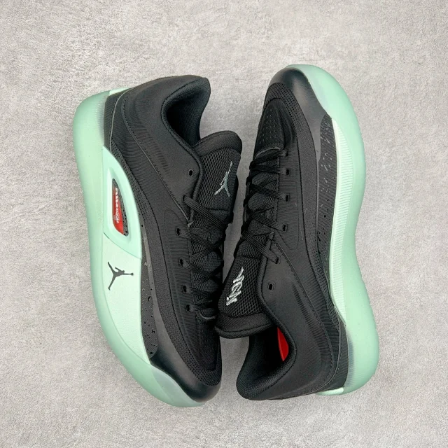 Jordan Sneakers Zion 4 low-top basketball shoes product detail image 3