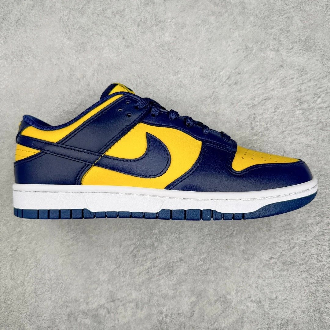 Nike Sneakers Dunk Low Retro — Michigan