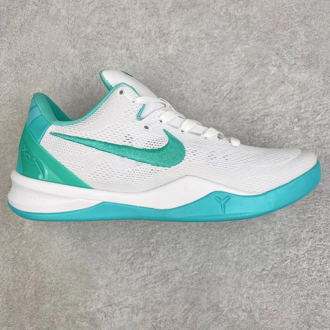 Nike Sneakers Kobe 8 basketball shoes — White and green