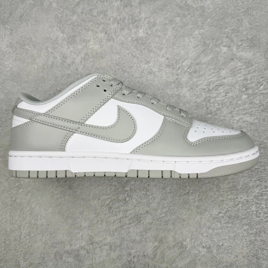 Nike Sneakers Dunk Low Retro — Whitewash