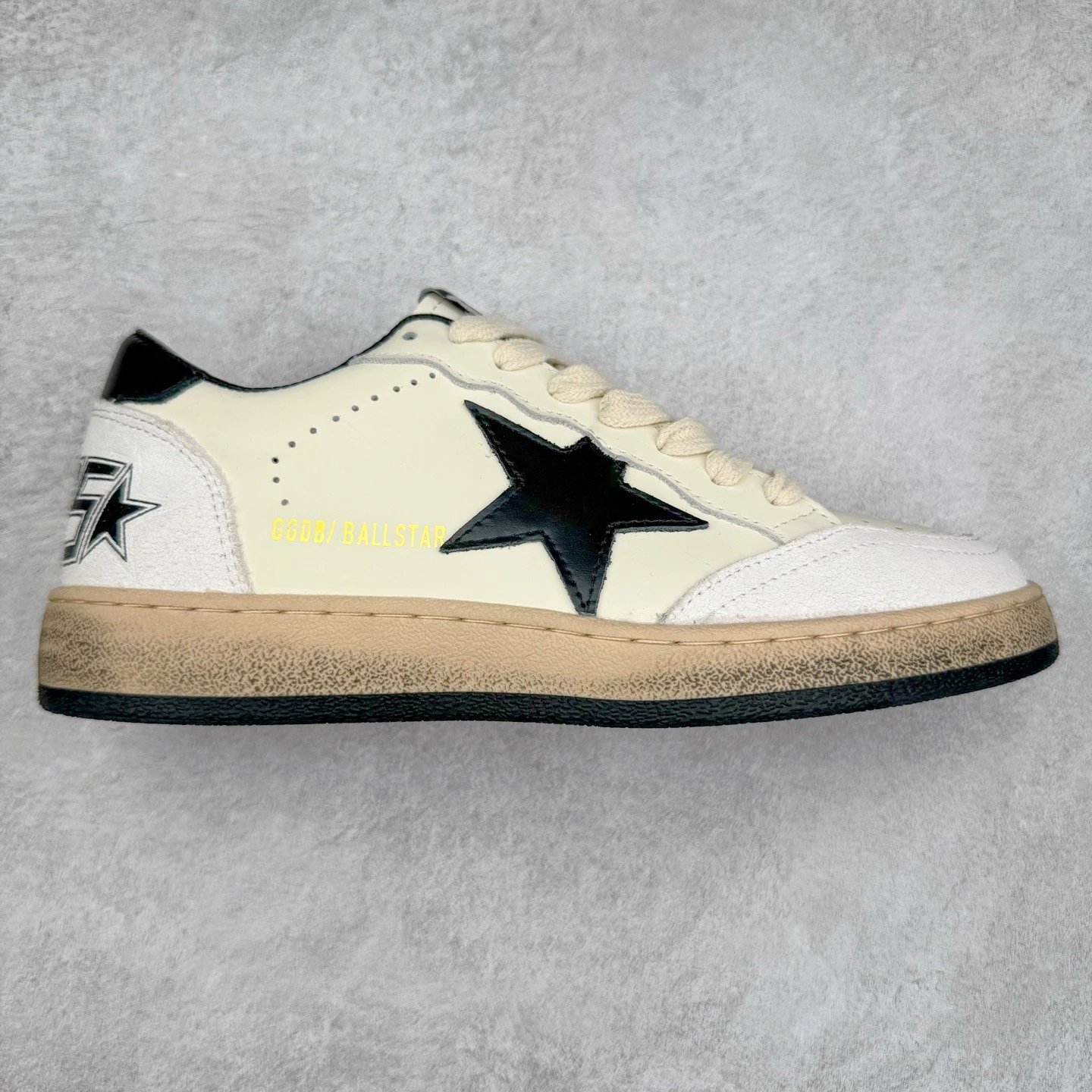 Golden Goose Sneakers Ball Star low-top star-appliqué — Black Heart Black Tail