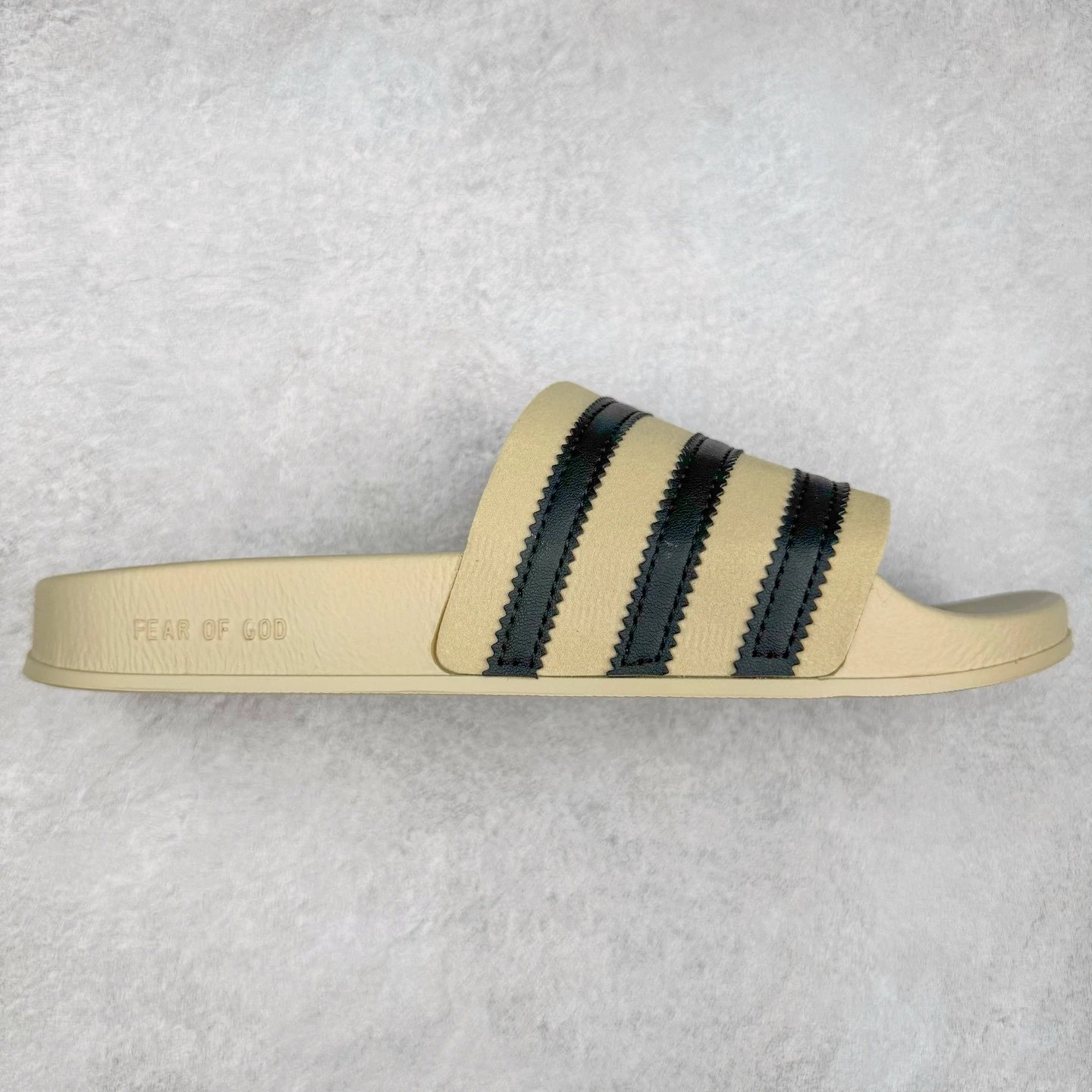 Fear of God Slippers Three-Stripe Slide — Brown