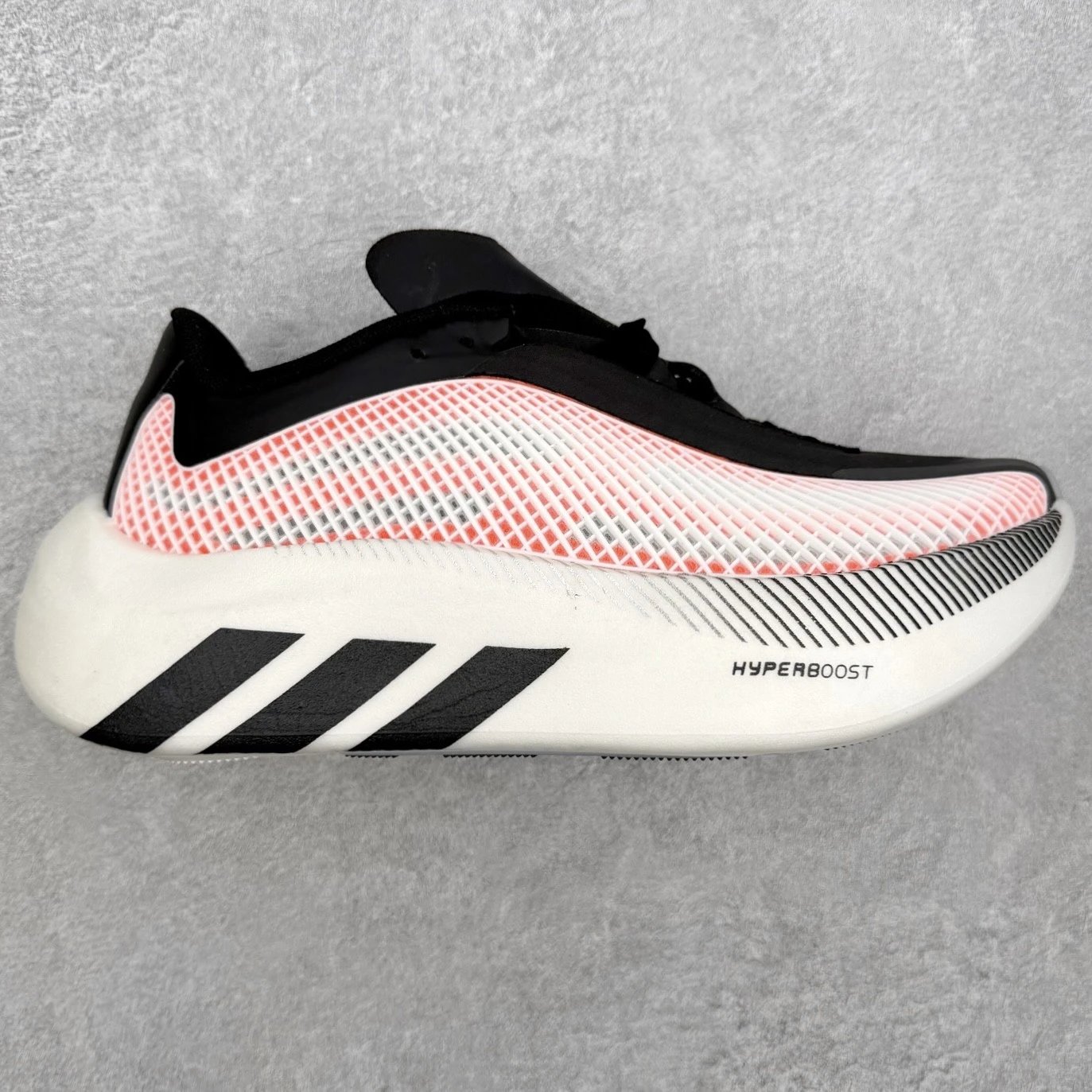 Adidas Sneakers Hyperboost running — White, black, and red