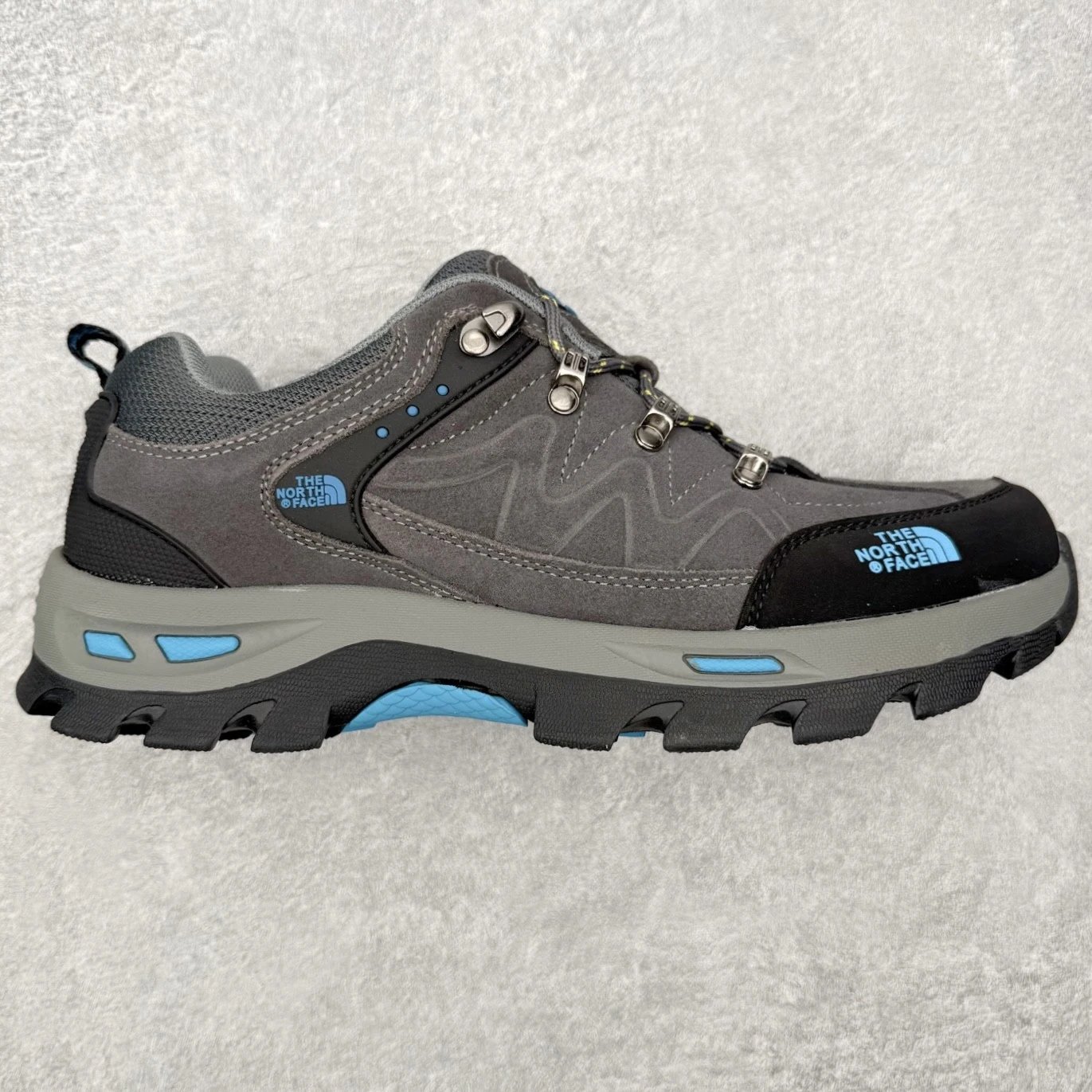 The North Face Sneakers Low-Top Mesh Hiking with Lug Sole — Gray, black, and blue