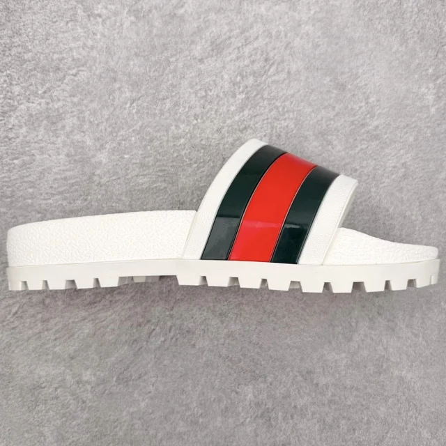 Gucci Slippers Logo-Pattern Lug-Sole Slide product detail image 19