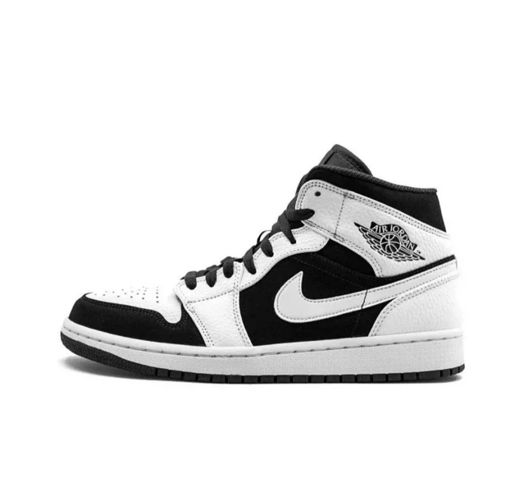 Nike Sneakers Air Jordan 1 Mid — Black and white panda