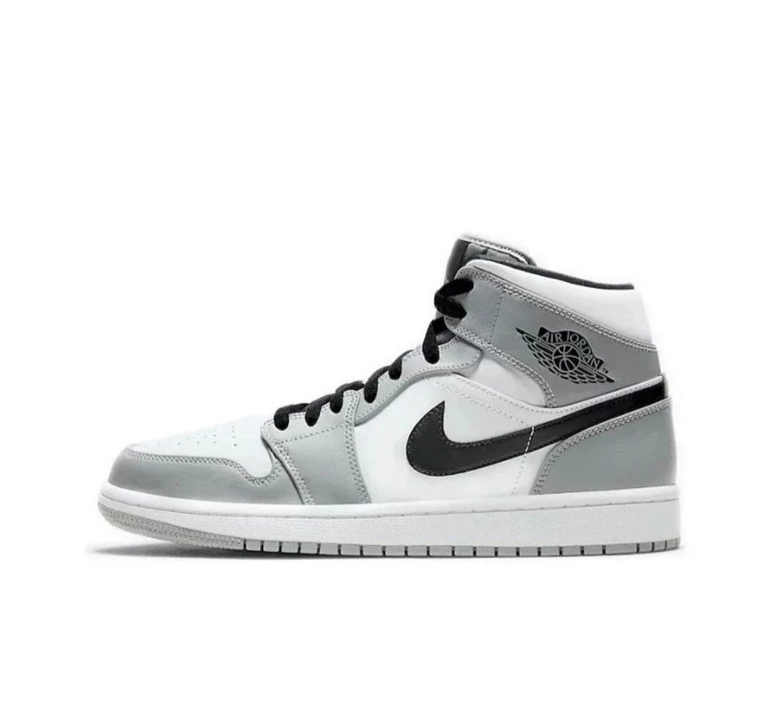 Nike Sneakers Air Jordan 1 Mid — Little Ashtray