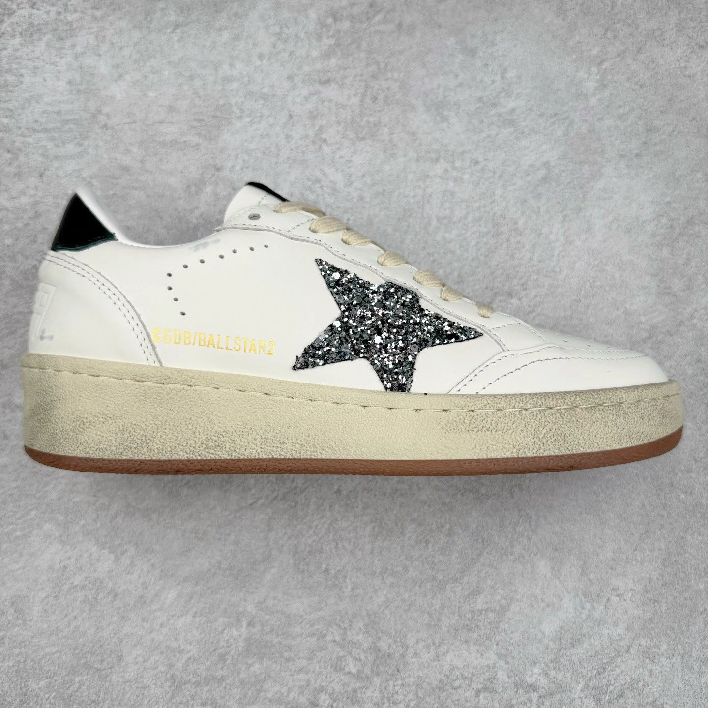 Golden Goose Sneakers Ball Star low-top star-appliqué — Flash Heart Black Tail