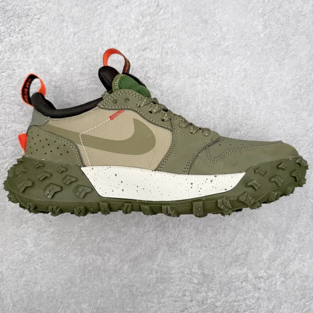 Nike Sneakers Low-Top Trail with Lug Outsole product detail image 10