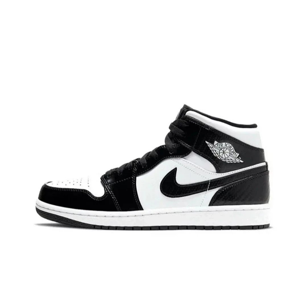 Nike Sneakers Air Jordan 1 Mid — Panda Patent Leather