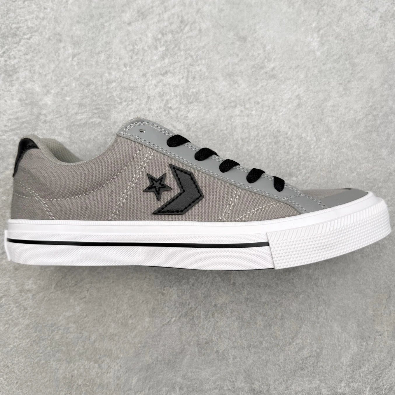 Converse Sneakers Low-Top Canvas Star-and-Chevron — gray
