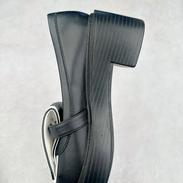 Chanel High Heels Platform Buckle Loafers product detail image 16