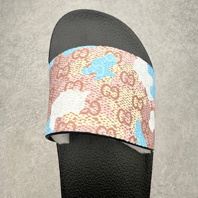 Gucci Slippers Logo-Pattern Lug-Sole Slide product detail image 49