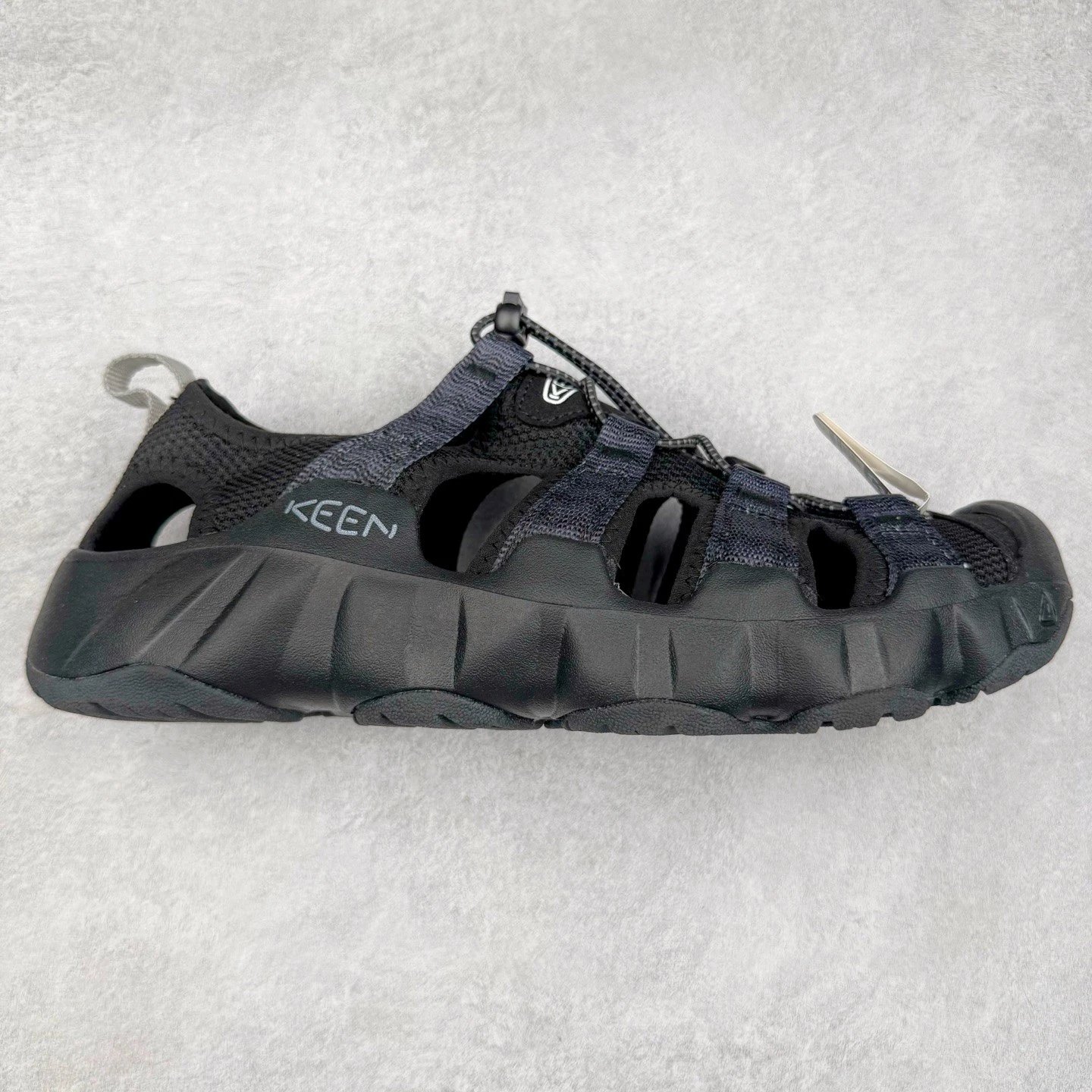 KEEN Sandals Hyperport H2 Closed-Toe Sport — Black