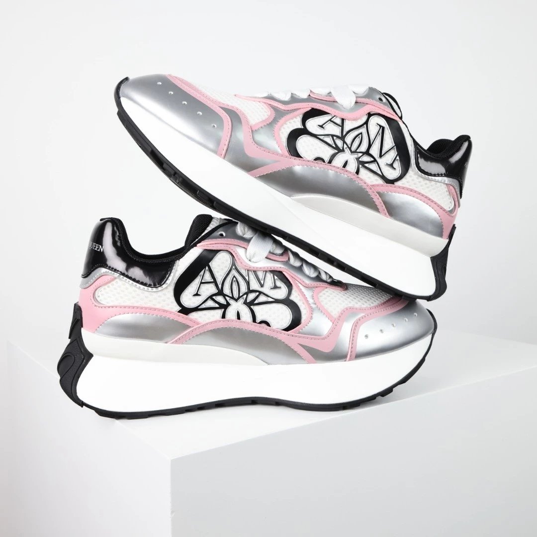 Alexander McQueen Sneakers Sprint Runner — Silver powder