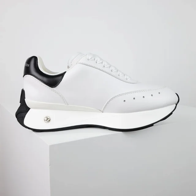 Alexander McQueen Sneakers Sprint Runner product detail image 34