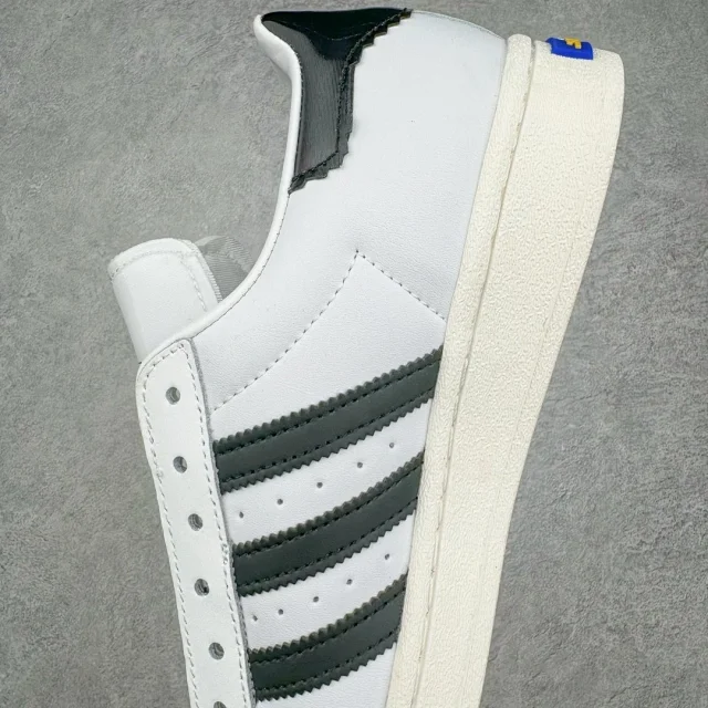 adidas Sneakers Superstar Shell Toe product detail image 61