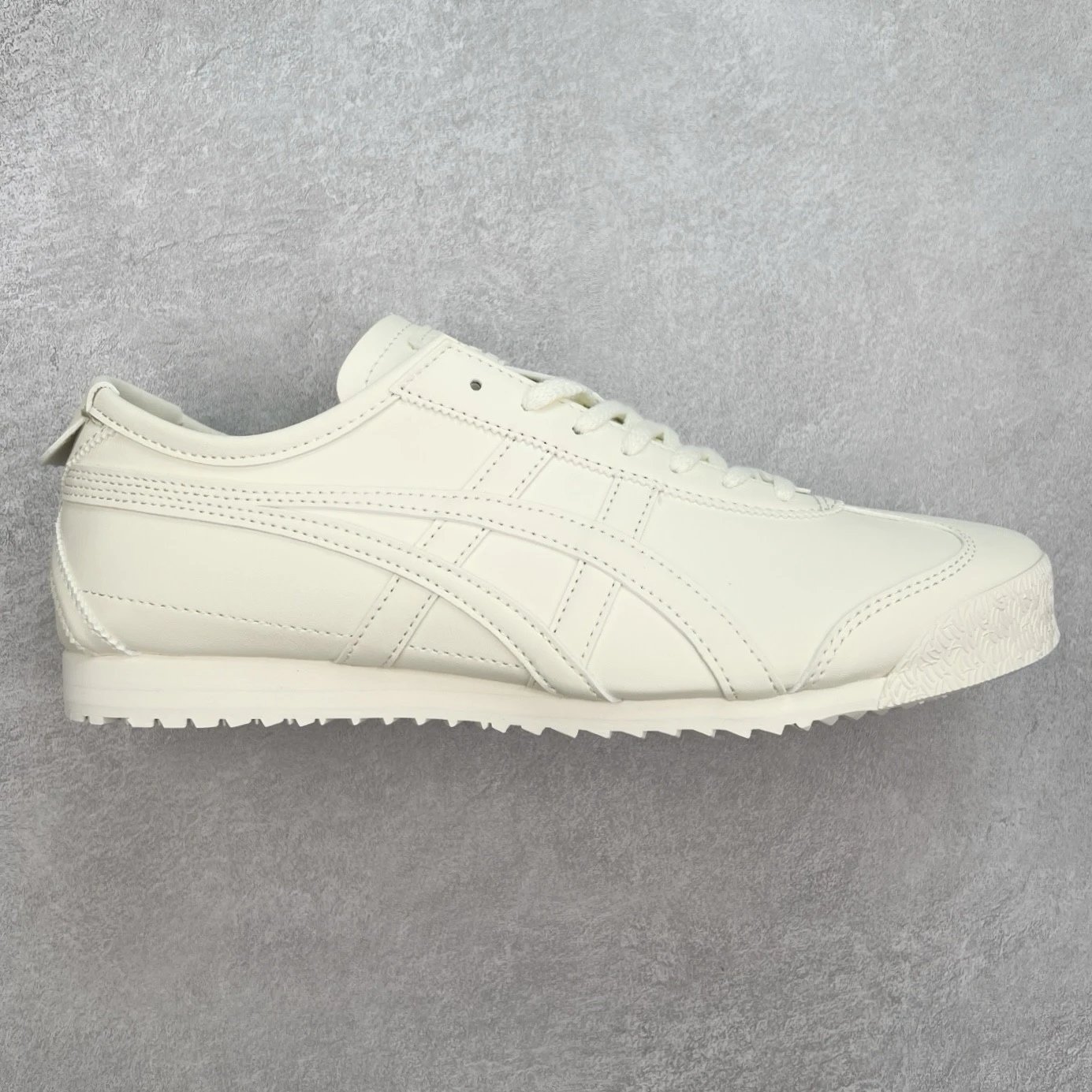 Onitsuka Tiger Sneakers Mexico 66 — white