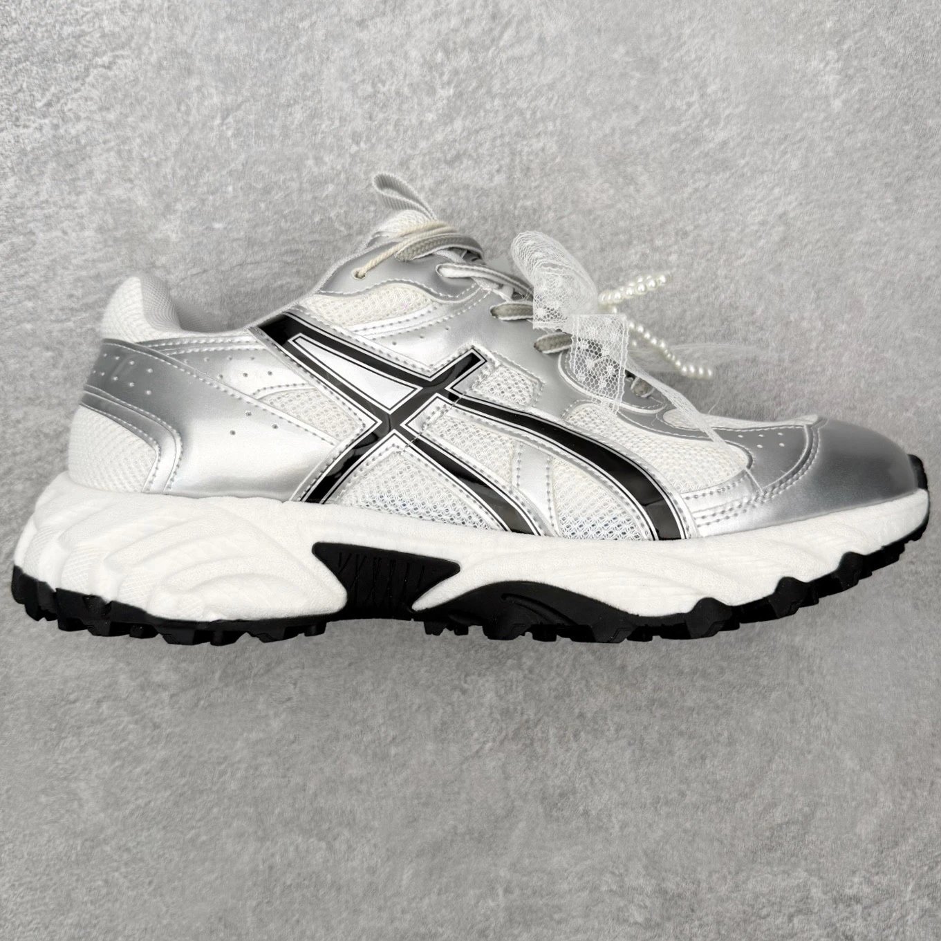 Unbranded Sneakers Mesh chunky with segmented platform sole — silver white black silk