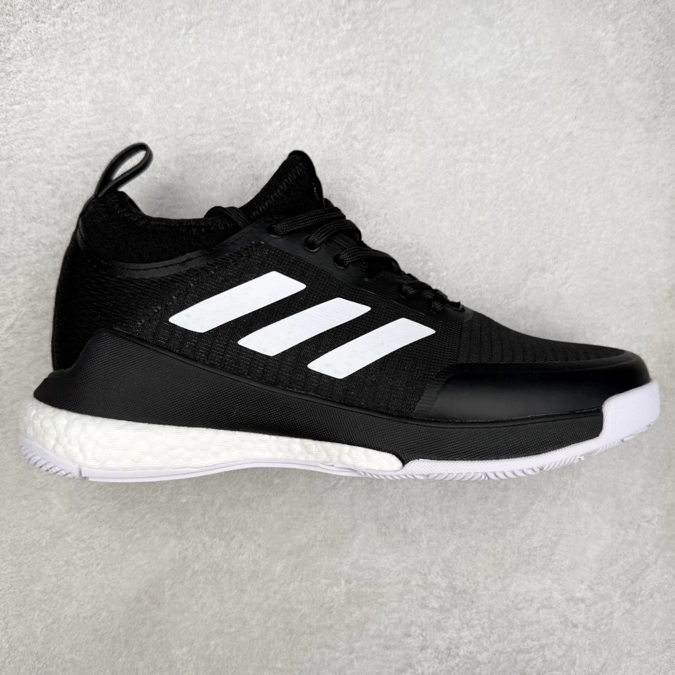 Adidas Sneakers Crazyflight Mid — Black and white