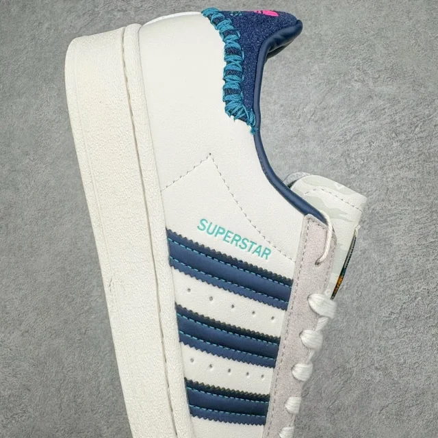 adidas Sneakers Superstar Shell Toe product detail image 33