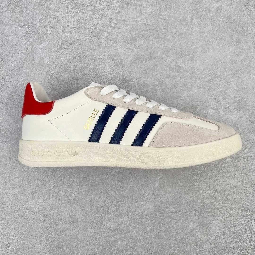 Gucci Sneakers Adidas x Gazelle — White and red tail