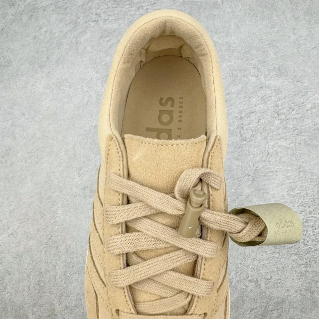 Adidas Sneakers Low-Top Three-Stripe Platform product detail image 14