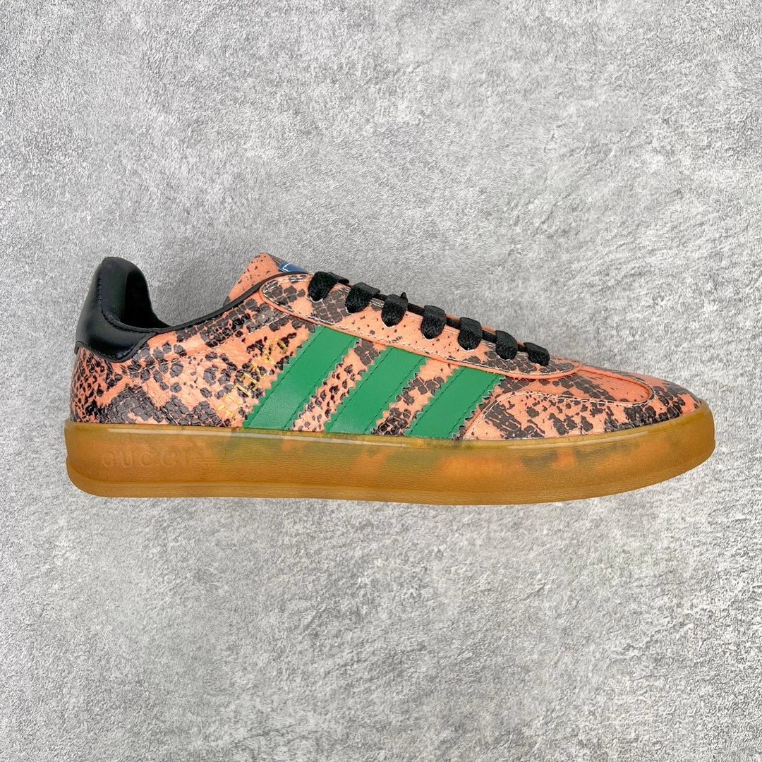 Gucci Sneakers Adidas x Gazelle — Spotted blacktail