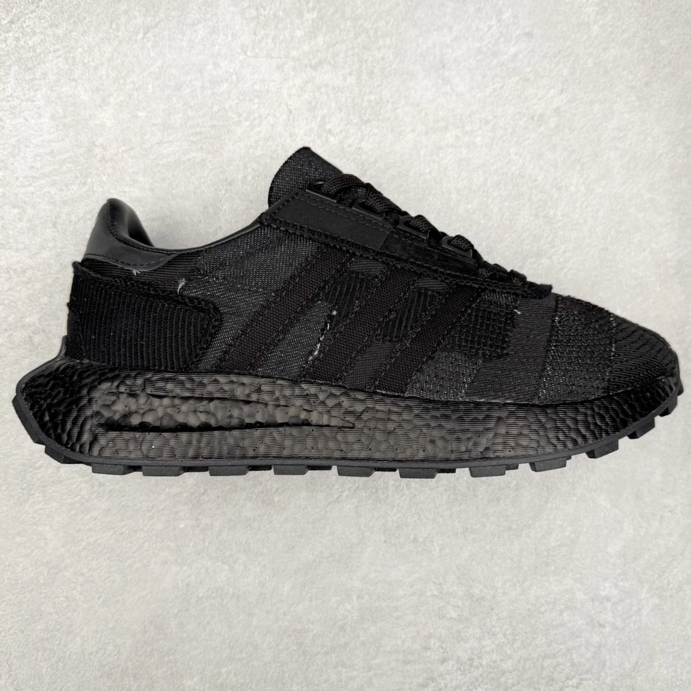 Adidas Sneakers Retropy E5 — All black