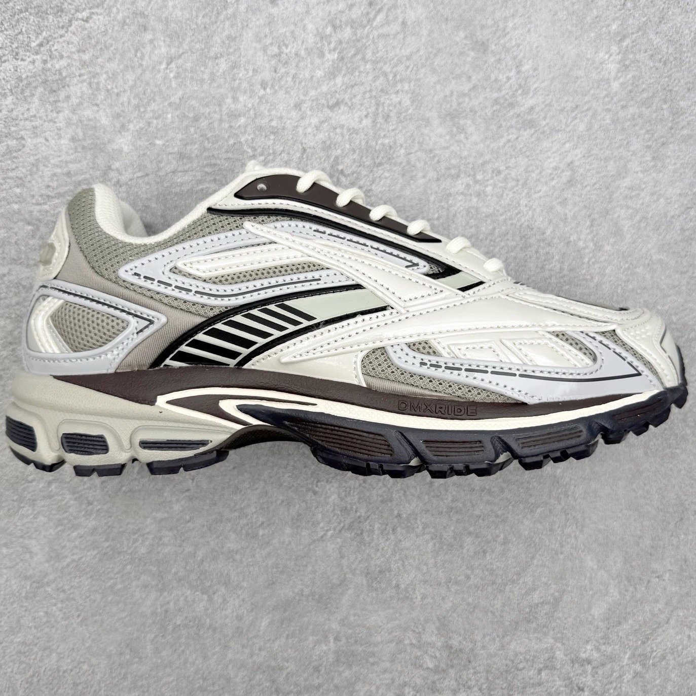 Reebok Sneakers Premier Road Ultra — White and green