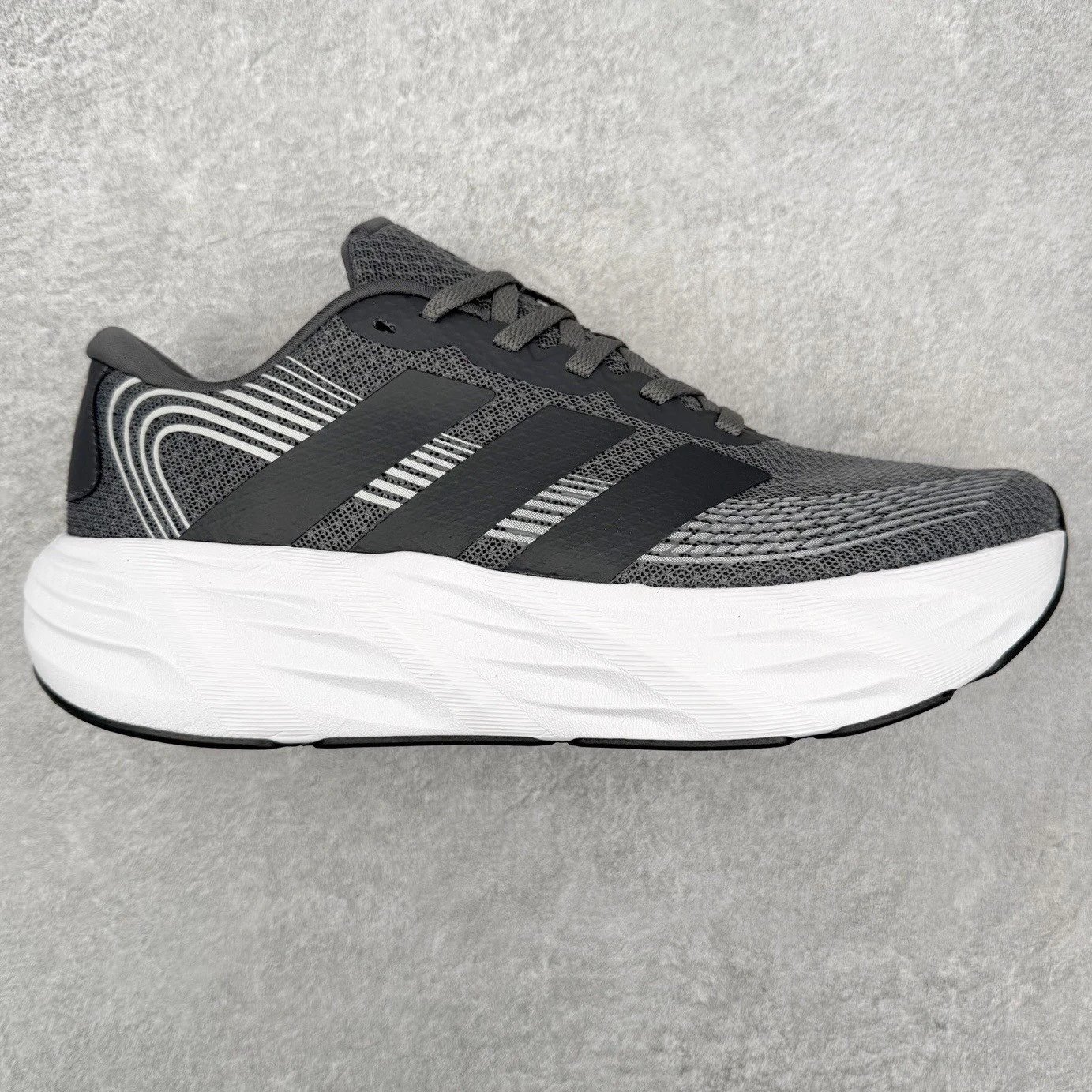 adidas Sneakers Galaxy 8 — Black and gray