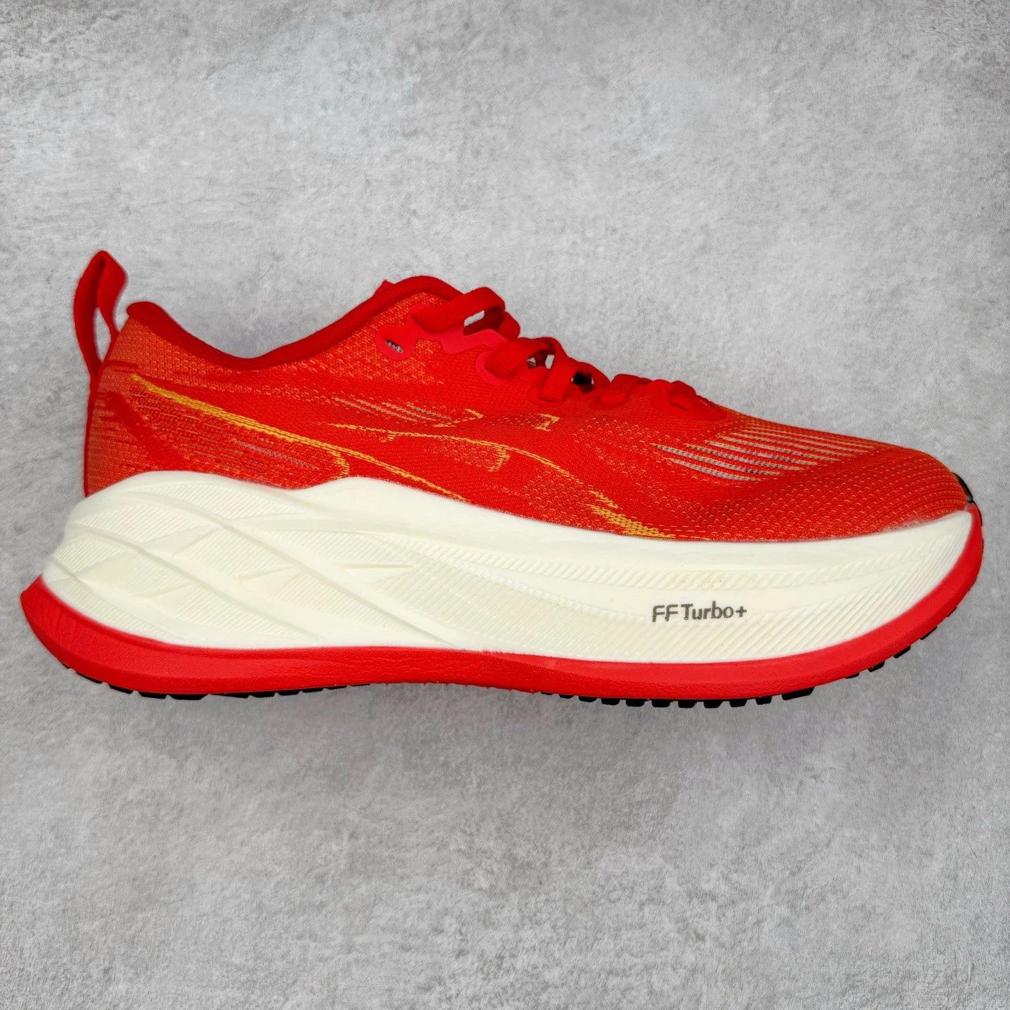 ASICS Sneakers Superblast 2 — Red and white