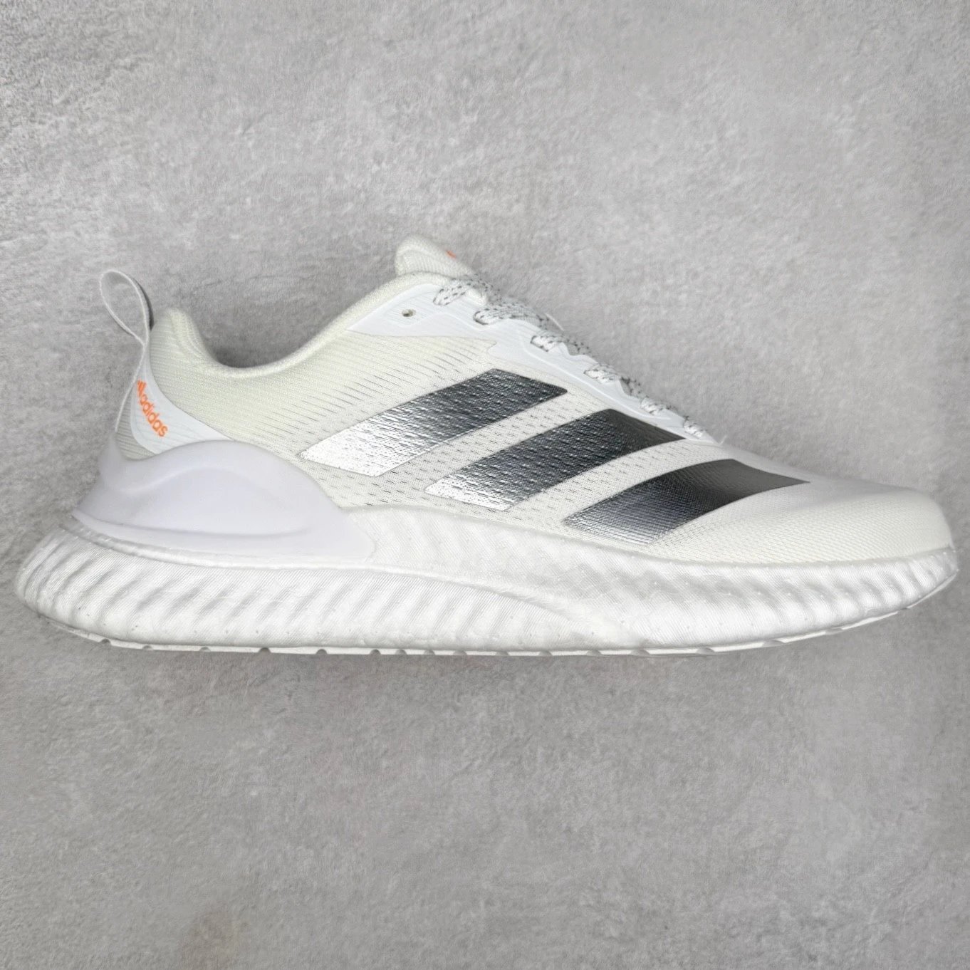 Adidas Sneakers Low-top three-stripe knit with textured foam soles — Silver