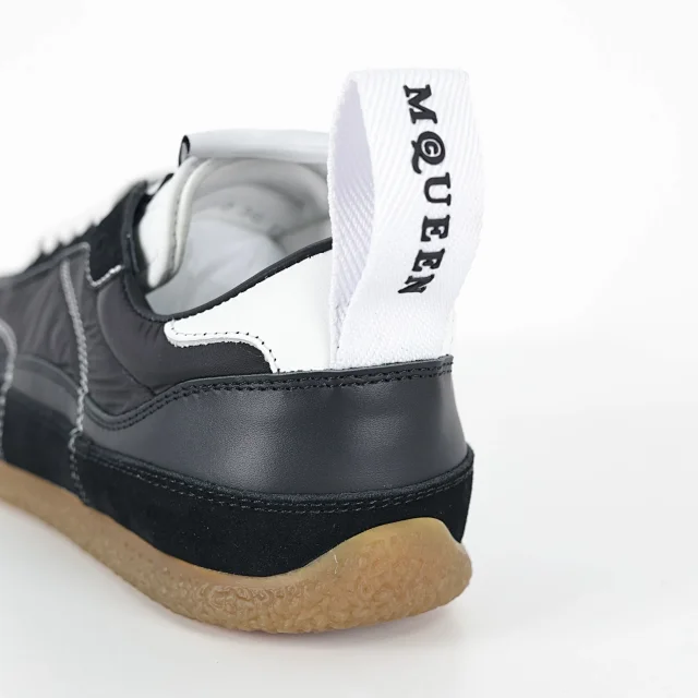 Alexander McQueen Sneakers Low-Top Nylon and Suede with Rear Pull Tabs product detail image 22