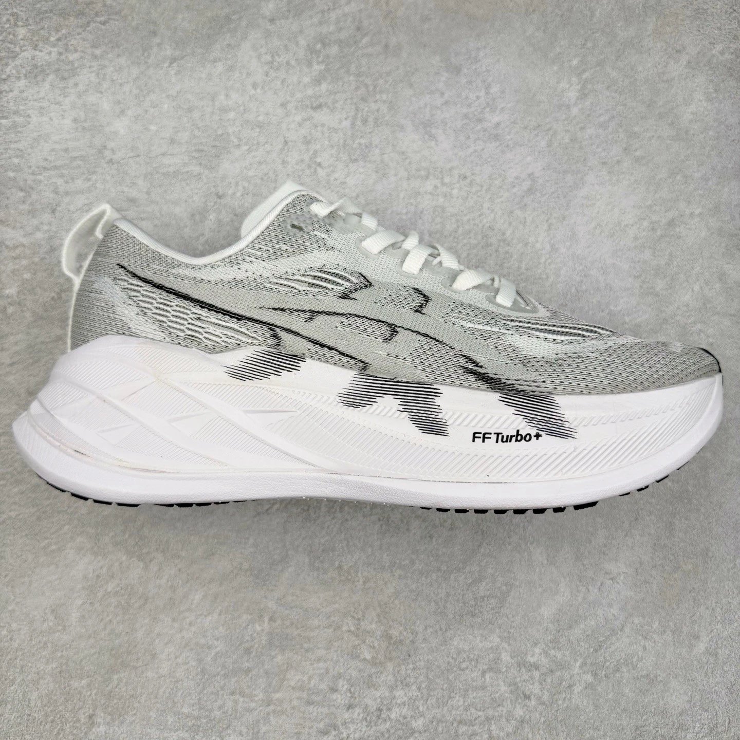 ASICS Sneakers Superblast 2 — Grayish white