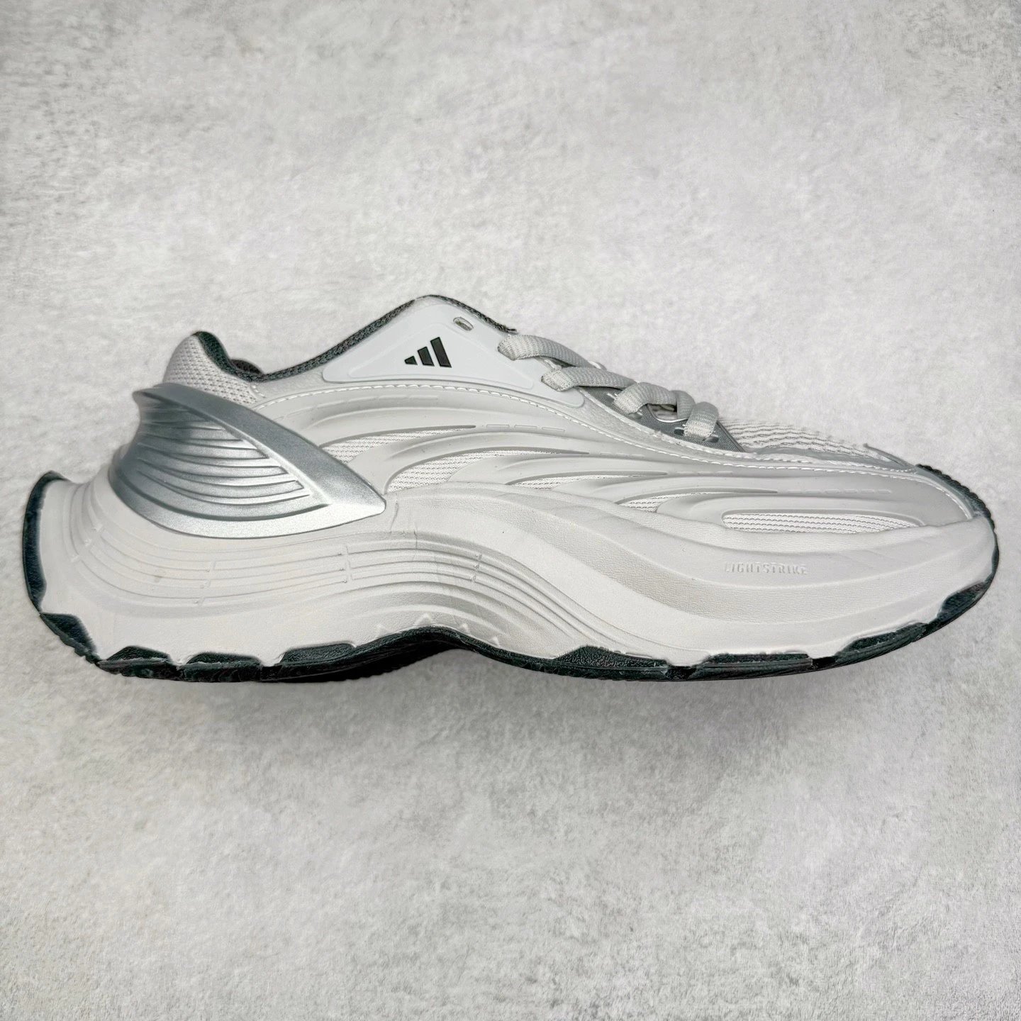 adidas Sneakers XLG MTW — gray