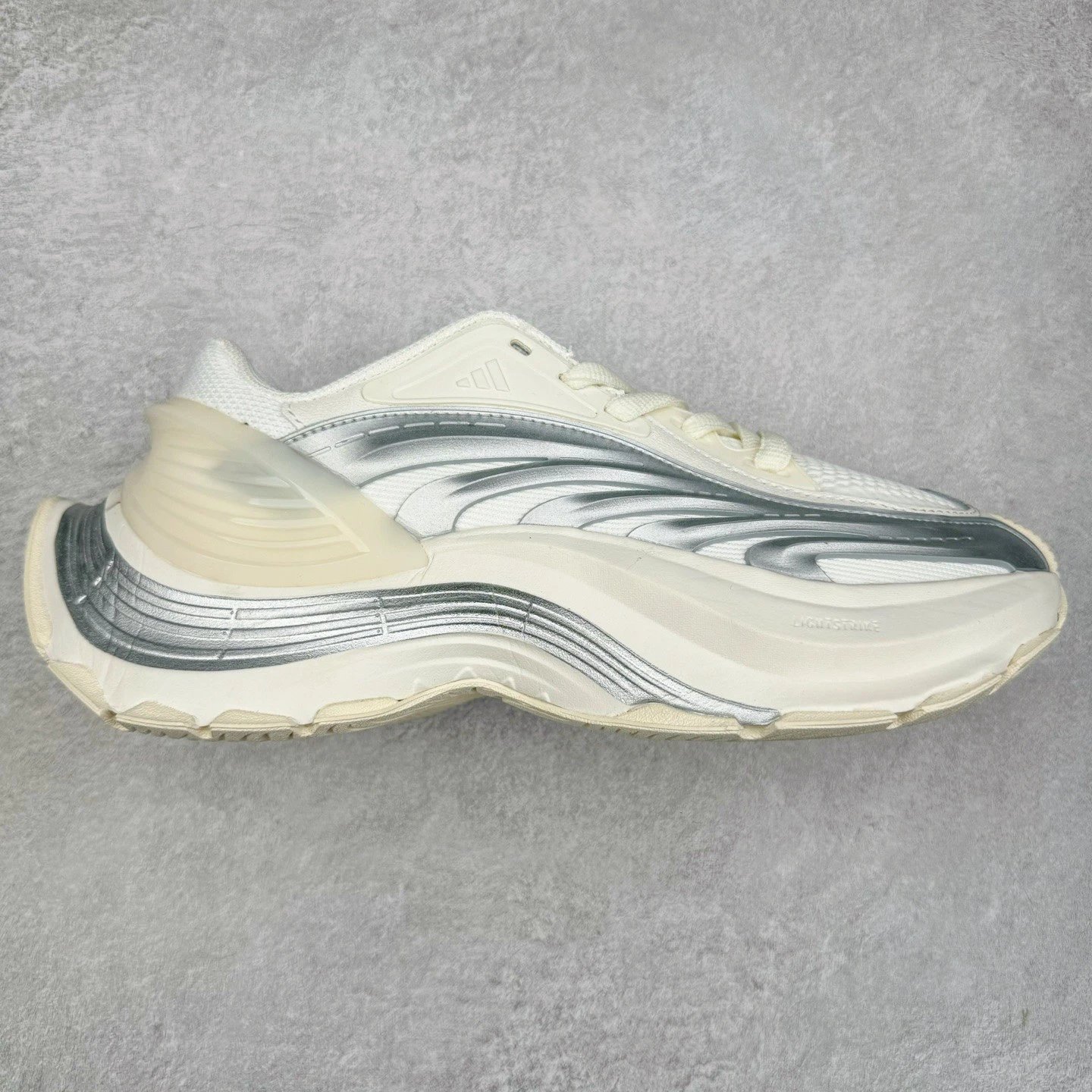adidas Sneakers XLG MTW — Silver