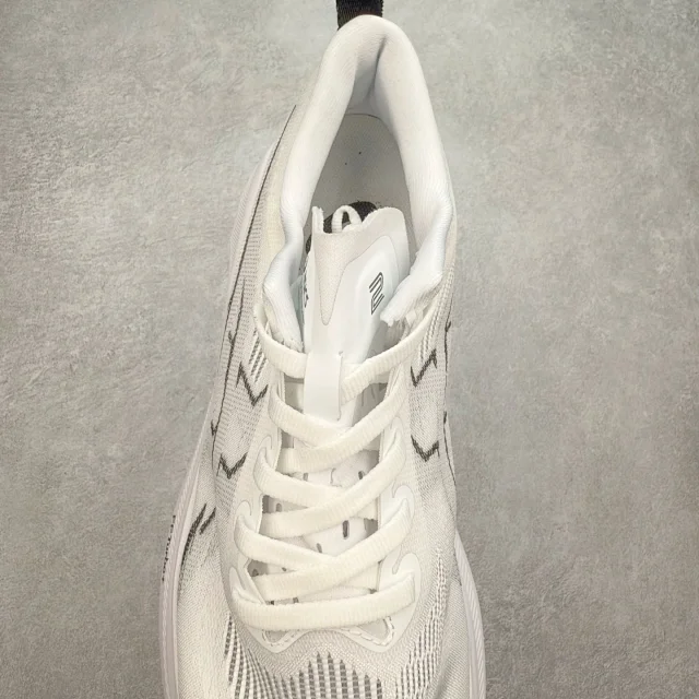 ASICS Sneakers Superblast 2 product detail image 5