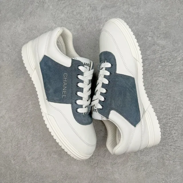 Chanel Sneakers Suede Panel Lace-Up product detail image 39