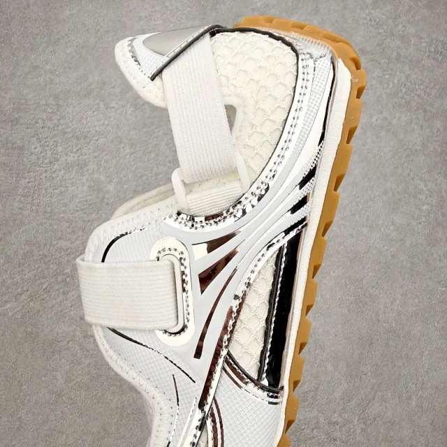 Bottega Veneta Casual Shoes Orbit Flash Velcro Mary Jane product detail image 16